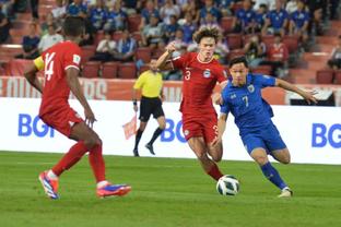 Ba thắng liên tiếp! Giải vô địch bóng đá thế giới: Đội Trung Quốc 3 - 0 nhẹ nhàng lấy Tây Ban Nha, đón ba trận thắng liên tiếp của vòng bảng